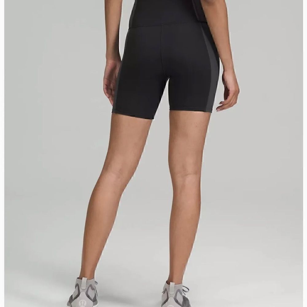 lululemon Hike to Swim Short -NWT - Picture 3 of 8